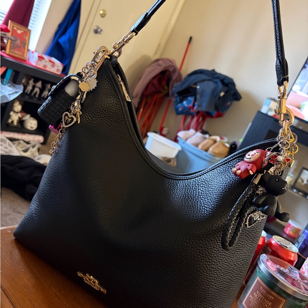 Coach Black Pebbled Leather Shoulder Bag - Picture 2 of 3